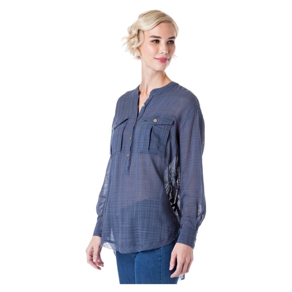 Free People Talk to Me button down shirt. Blue. Size Large. NWT - Picture 3 of 11